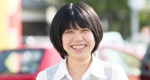 スタッフ紹介写真7